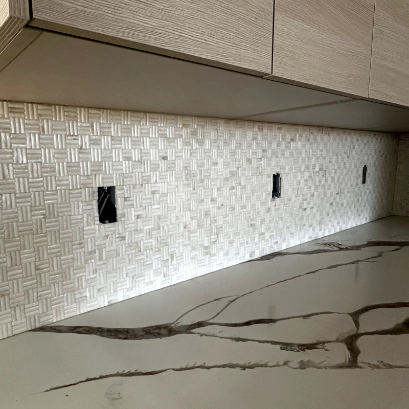 kitchen tile backsplashes under cabinet